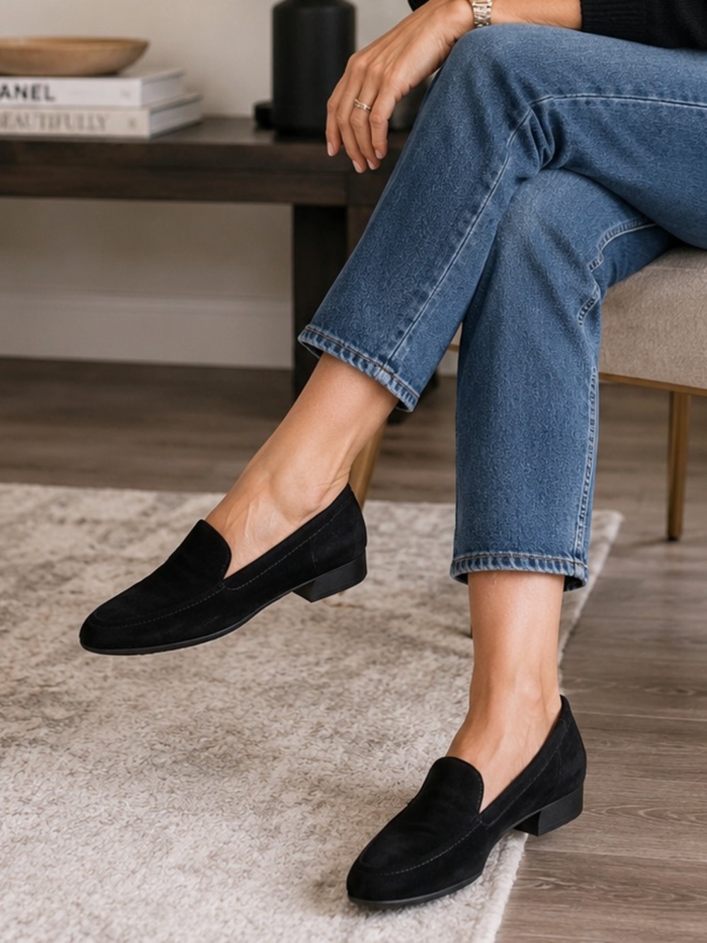 Munro Black Suede Loafers Quiet Luxury Comfort Flats Slip-On USA 8 leather